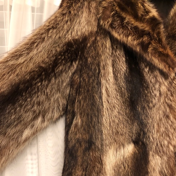 Raccoon Fur coat - Picture 5 of 10